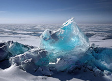 秀脚法！梅努休赛期自主训练，社媒晒花式颠球视频